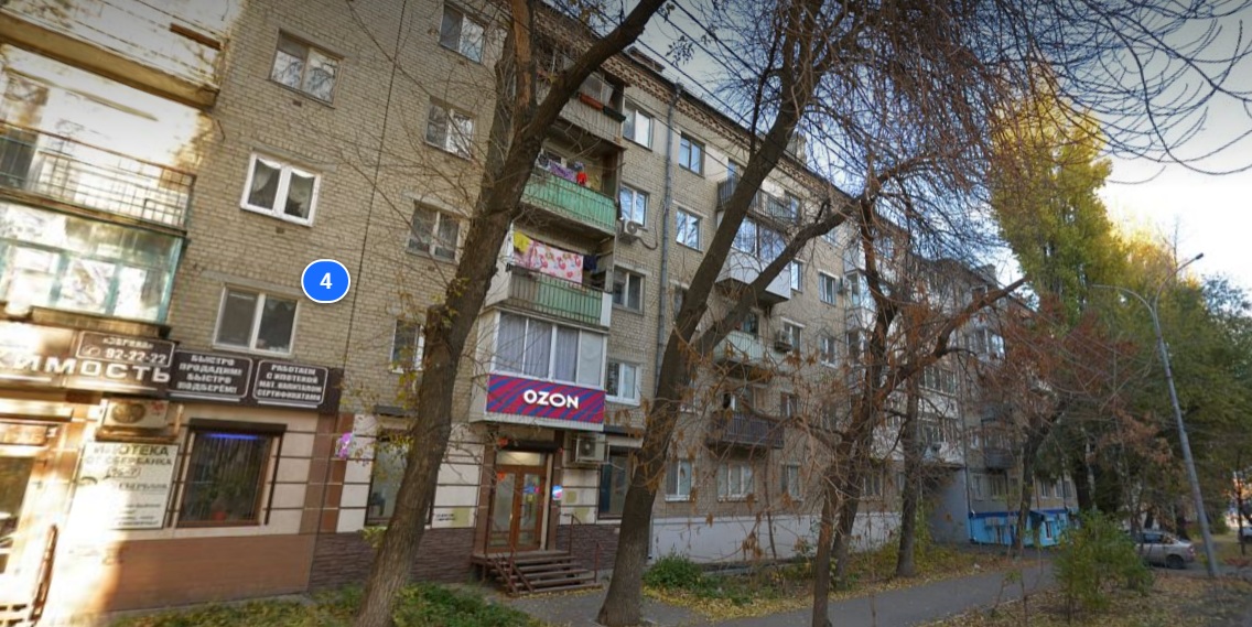 В Саратове из горящей пятиэтажки эвакуировали 18 человек